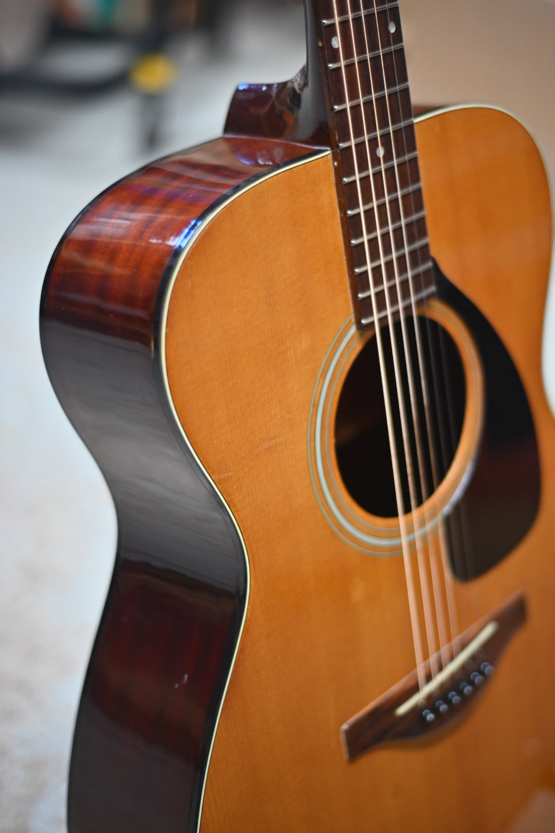 Yamaha FG-150 1968-72 Red Label Guitares Perro